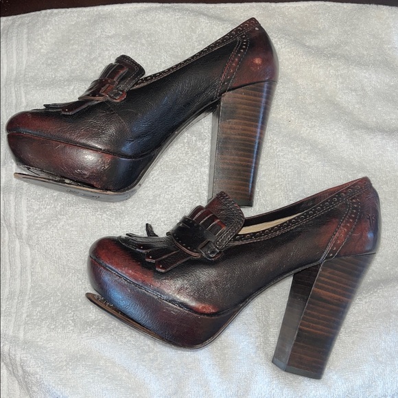 FRYE Naiya Kiltie Moc High Heeled Pumps 7M FLAWED - Picture 2 of 9
